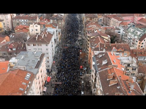 Видео: "Синьо" море за "Левски" - уникални кадри от въздуха