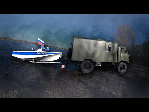 Видео: ПРИКЛЮЧЕНИЯ НА КАТЕРЕ / РЕДКИЕ ВИДЫ САНКТ-ПЕТЕРБУРГА С ВОДЫ