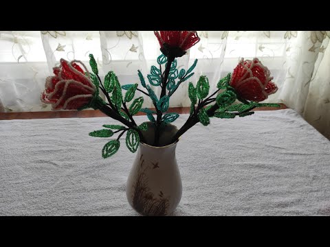 Видео: Розы из бисера! Подробный МК "Французское плетение"
