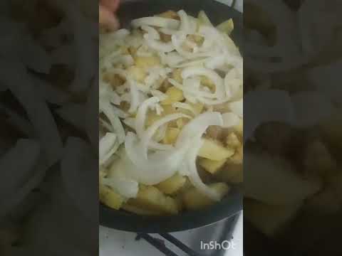 Видео: Жареная картошка с салом 