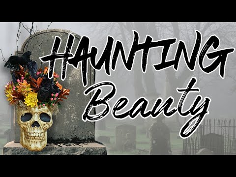 Видео: Композиция «Жуткий Хэллоуин»: мастер-класс по созданию композиции в прихожей