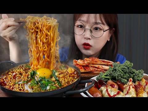 Видео: АСМР ЕДА Пряный рамэн с мягким тофу🍜 | MUKBANG | EATING SHOW