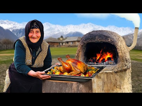 Видео: КУРИЦА В ГРЯЗНОЙ ДУХОВКЕ: старинный бабушкин метод приготовления пищи