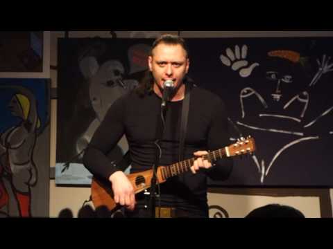 Видео: Михаил Елизаров - Сатанистская @ Рюмочная 23.12.2016