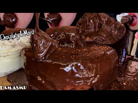 Видео: Влажный шоколадный лавовый торт. Звуки еды. Десерт.