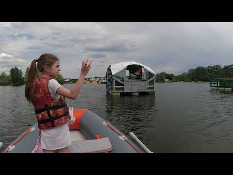 Видео: Колибри KM-360DSL на Suzuki DT-15AS.Винт 11шаг нерж,макс.скорость 35км/ч. Открытие сезона 2021.