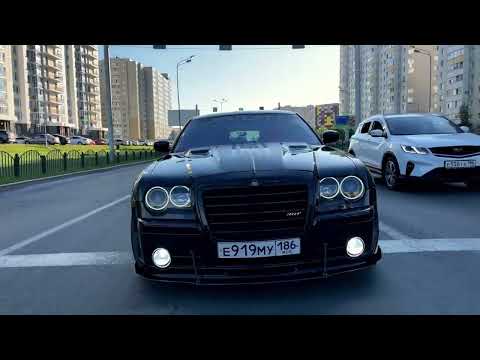Видео: Самый быстрый Chrysler 300c SRT в Сургуте