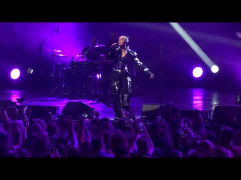 Видео: Мари Краймбрери - Иначе всё это зря Big love show 2024 Санкт-Петербург