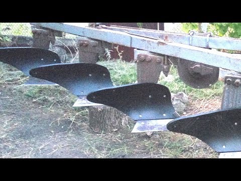 Видео: Отзыв Фермера о пластиковых отвалах Текрон.