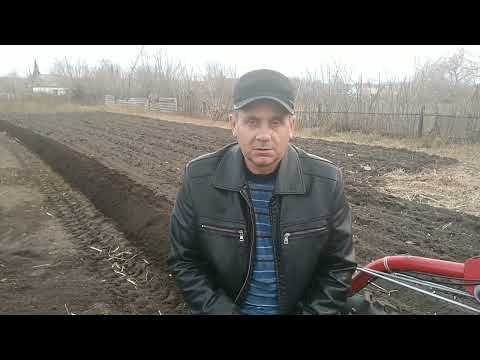 Видео: Испытание оборотного плуга