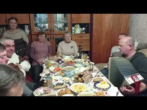 Видео: ВІТАЛІЙ  + КУМ  =   *** МІСЯЦЬ НА НЕБІ, ЗІРОНЬКИ СЯЮТЬ ***