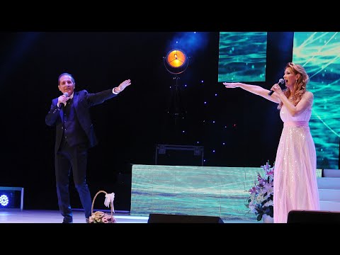 Видео: Бургаски спомен – Юбилеен концерт "Живей за мига - 35 години на сцена" 2017