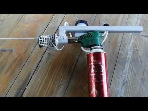 Видео: Дым пушка для обработки от клеща варроа