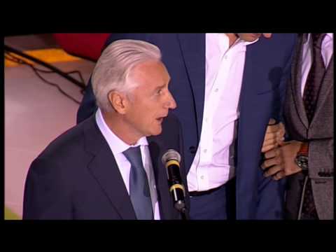 Видео: Поднятие свитера Алексея Морозова / Alexei Morozov banner night at Kazan