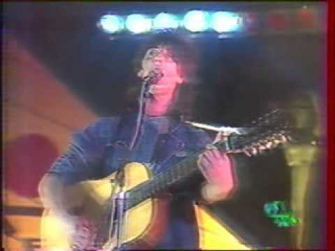 Видео: Водопад им. Вахтанга Кикабидзе - Яратам (live, 1989)