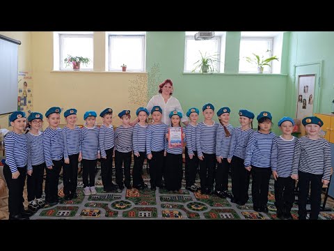 Видео: #23февраля #СмотрСтрояИПесни в детском саду № 21, г. Новомосковск, Тульская область, 21.02.2024 г