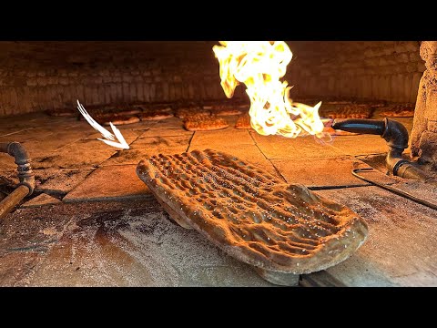 Видео: Самый вкусный хлеб Ирана: Как готовят традиционный хлеб Барбари