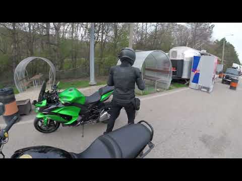 Видео: bmw r1100r и kawasaki z1000sx прохват