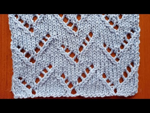 Видео: Ажурный узор Морской прибой . Узоры спицами. Вязание. Вязание спицами. Knitting. Knit.