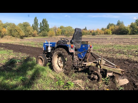 Видео: Крайня оранка в цьому році Донгфенг 254 з плугом 2-25 на чорноземі