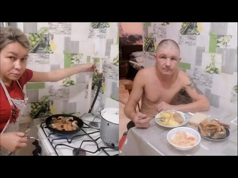 Видео: ЖАРЕНАЯ СЕЛЕДКА РЕЦЕПТ