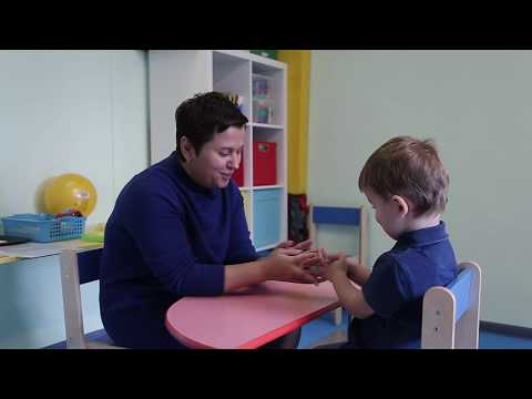 Видео: Занятие для детей 2-3 лет №11 | Онлайн детский клуб «Лас-Мамас»