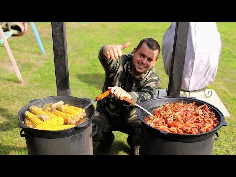 Видео: РАКИ ПРОТИВ КУКУРУЗЫ В КАЗАНЕ. ЗАМОРОЗКА РАКОВ НА ЗИМУ
