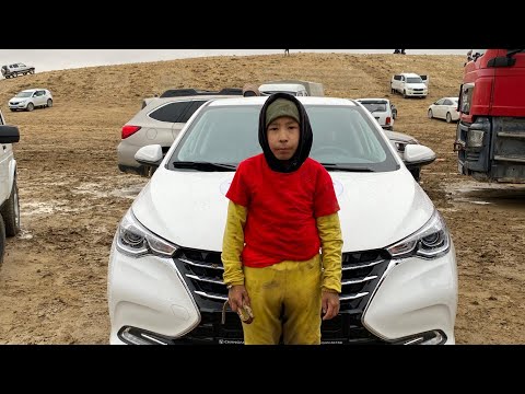 Видео: Жыңғылды ауылы 95 жыл 40 шақырым аламан бәйге