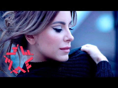 Видео: Ани Лорак - Осенняя любовь