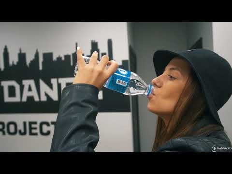 Видео: Школа дэнсхолла| Урок 2| Move Dem up, Skip to My Lou и Crazy Hype