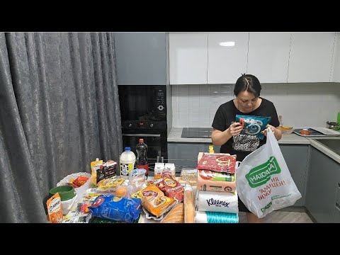 Видео: Гуляем ПО ТОРГОВОМУ центру//ЧТО купили ДОМОЙ-ЦЕНЫ