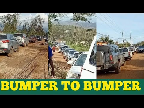 Видео: История урагана «Мелисса»!! 1000 автомобилей застряли в пробке на участке от Роки-Хилл до Санта-К...