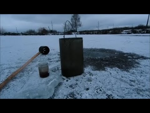 Видео: Как быстро и просто ДОБЫТЬ ( намыть ) МОТЫЛЯ .
