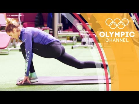 Видео: СОВЕТЫ ПЯТИБОРКИ: УПРАЖНЕНИЯ ЭЛОДИ КЛУВЕЛЬ НА ГИБКОСТЬ | Workout Wednesday