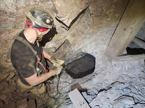 Видео: В неизведанные глубины Тумстоуна: Часть 1 – Начало спуска