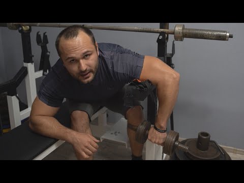 Видео: 3 самых НЕОБЫЧНЫХ упражнения, которые ВЗОРВУТ ваш трицепс и увеличат ЖИМ ЛЕЖА