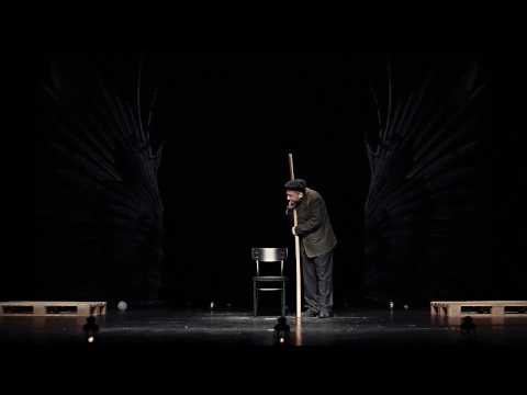 Видео: Marius Kourkinsky / Мариус Куркински, "Черното пиле" [Кметът]