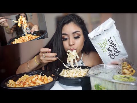 Видео: Феттучини Альфредо из Олив Гарден + Пять сыров, паста зити аль форно, мукбанг! Поедающее шоу /Смо...