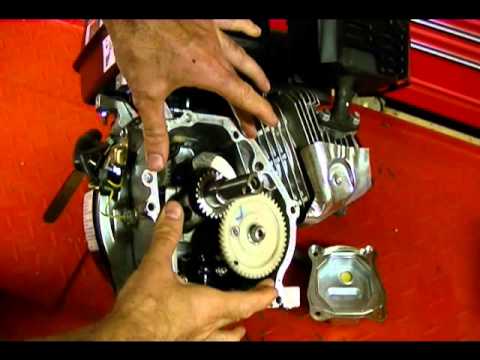 Видео: Как работает сапун картера двигателя малого объема и как быстро проверить его