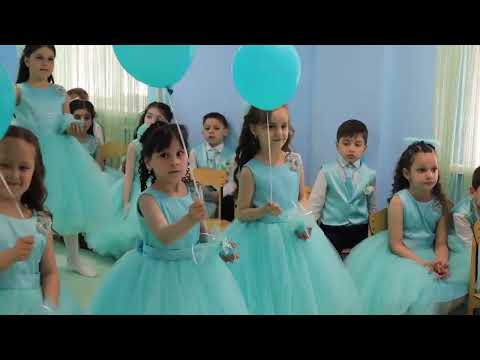 Видео: Песня "Плывут облака" / Проект "Сложилось само"