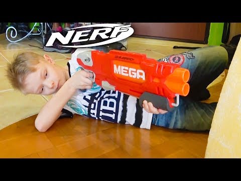 Видео: САША ХИТРИТ. ВСЕ СВАЛИЛ НА АРСЕНИЯ. НЕРФ БИТВА ЗА УБОРКА. БРОС ШОУ.  NERF BROS SHOW. 8+