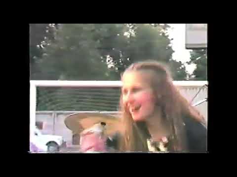 Видео: Каменск-Шахтинский, стадион "Прогресс". 1990-е.