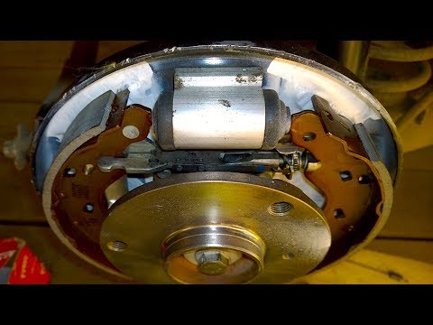 Видео: Чистка задних тормозов Smart ForTwo. Профилактика тормозной системы Смарт