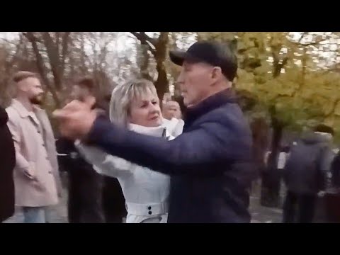 Видео: 07.11.24г. ДВЕ ЧАШКИ КОФЕ НА СТОЛЕ...   Звучит на танцплощадке в Гомельском парке