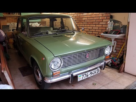Видео: УХ ТЫ Ранняя ВАЗ-2101 ОЛИВКА 1974 года. ЖИГУЛИ КОПЕЙКА Директора.