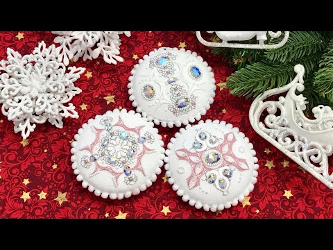 Видео: 213 Снежно-Королевское 2020. Вышитые новогодние игрушки.