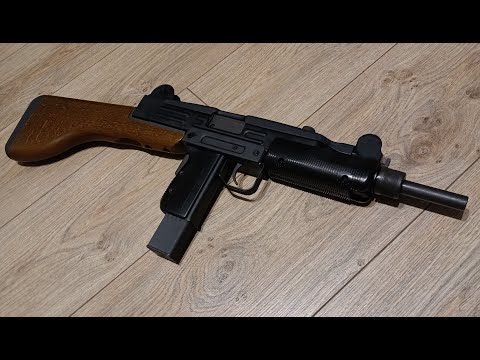 Видео: NorthEast UZI. Не без косяков, но сойдет.