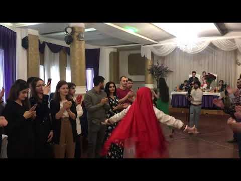 Видео: Красивый Памирский танец 💃🏻