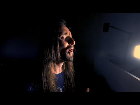 Видео: Even Blurry Videos - Батарейка (English cover)