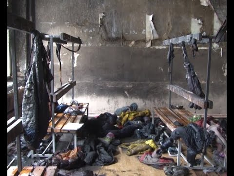Видео: Пожар в школе № 8 оставил учеников семи классов без верхней одежды и обуви